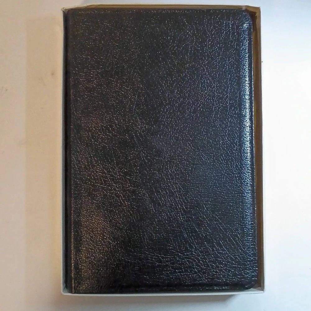 Thomas Nelson 1990 New Open Bible NASB Study Edition Black Bonded Leather 1976